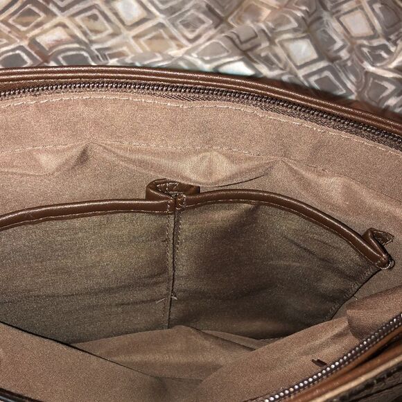 Rosetti Tan Brown Faux Leather Pebbled Crossbody Purse Bag - Picture 9 of 9